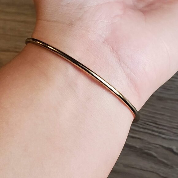 Cuff Bracelet - Picture 5 of 5